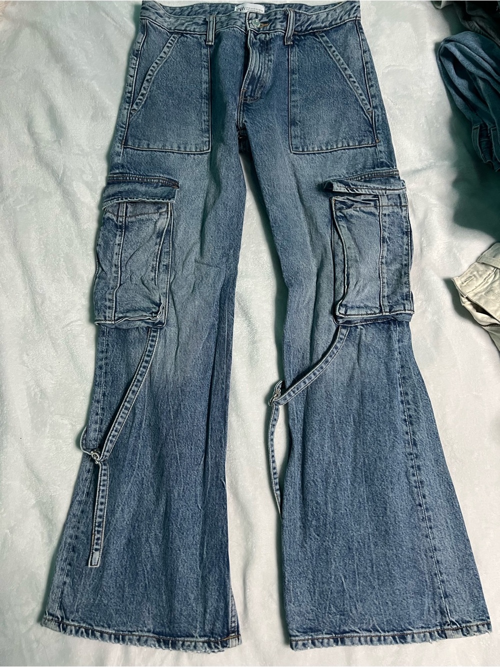 Zara Blue Wide-Leg Cargo Jeans with Straps